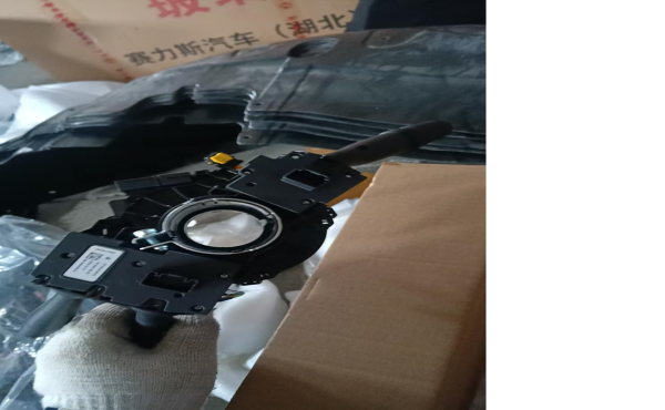 مجموعه دسته راهنما و برف پاک کن دیگنیتی /خرید لوازم یدکی دیگنیتی