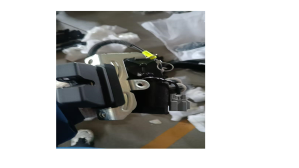 قفل درب صندوق عقب دیگنیتی /خرید لوازم یدکی دیگنیتی